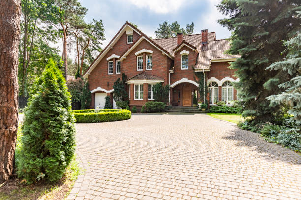 Reasons to Select Us for Your Driveway Paving Requirements in Wallace, FL